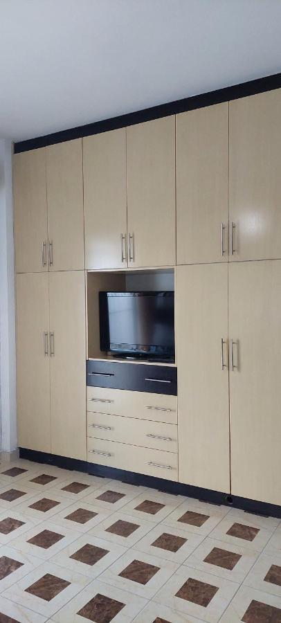 Apartment Tinka In Saranda Extérieur photo